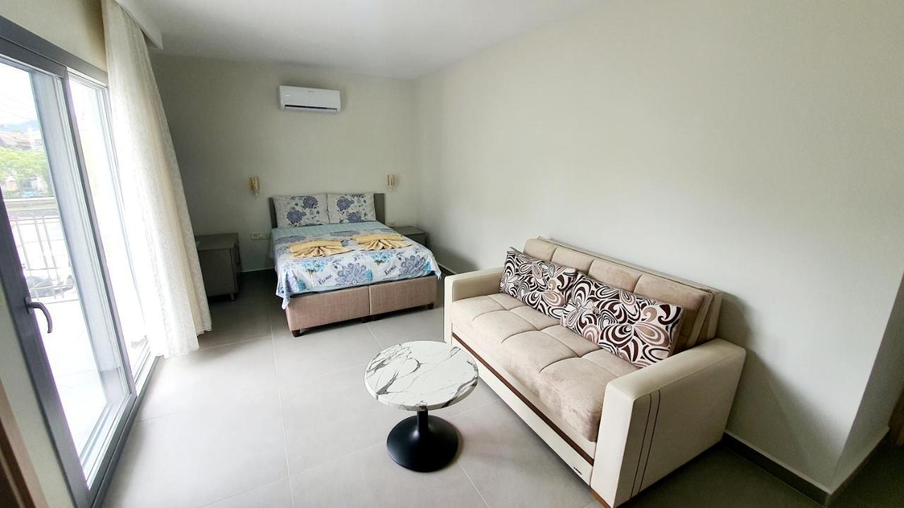 Ressa Apart มาร์มาริส ภายนอก รูปภาพ